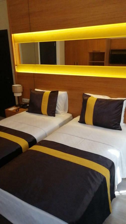Karamans Sirkeci Suites Hotel Istanbul Exterior foto
